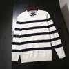 Hilfigers hoodie designer toppkvalitet lyx mode kvinnliga män tröjor vårens höst mångsidig casual runda nacke marinen randig tröja