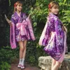 民族服の着物ドレスガール日本のプリント弓花のセクシーなアニメのロール演奏衣装