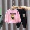 Conjuntos de roupas outono crianças roupas menina moda urso terno bonito meninas roupa crianças calças com capuz 2pcs criança bebê menino