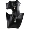 Zwarte hars materiaal elegante vrouwelijke mannequin voor mode ketting hanger buste sieraden display houder sieraden winkel display 21111279m