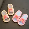 Slipper 2-8-year-old childrens family slippers girls with soft soles indoor bathroom cartoon cute princess style sandals summer beach shoes J240228