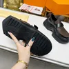 Nouveau mocassins de plate-forme Designer Hommes Femmes Locs à semelle épais