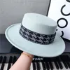 Boinas Fedoras Hat feminino Feminino Fashion Style Socialite Retro Menwomen para uma largura