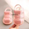 Första vandrare Ny sommar 0-18 Months Kids nyfödda Baby Boys Girls Fashion Soft Crib Shoes Walker Anti Slip Sandals SOLEH24229