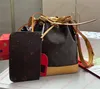 Designers Noe BB Saco de balde feminino neonóis 2-PC Tote de alta qualidade Bolsas de ombro de ombro de ombro carteira bolsas hobo bolsa damas neo noe satchels bolsas dhgate