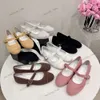 2024 Designer womens mary jane shoes sandals Paris camellia buckle ballet flats real leather Interlocking EMbroidery Ankle Strap Ballerina summer spring mules