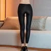 Kvinnors trosor Kvinnor Sexig glansig glänsande leggings Öppna Crotch Pants Transparent mjuk hög elastisk yogabyxor Crotchless Sensual Lingerie