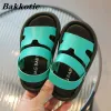 Outdoor Boys Beach Sandals 2023 Summer Baby Girls Flats Fashion Party Sukiety Buty dla dzieci Buty dla dzieci marka Black Slajd Sofe Sole