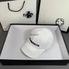 Krempe Hüte Designer Baseball Frauen Loch Casquette Outdoor Sonnenschirm Wärme Buchstaben Stickerei 3D Modische und hochwertige verstellbare Entenschnabel 240229