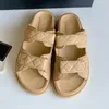 Dad Sandals 2024 SS Slides Shoes Womens Mule beach Flat shoes 100% Leather slip on without the back strap summer Quilted Leather Designer Sandals Size 35-42 luxury shoes