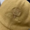 Brim Hats Ball Designer Loro Piana Mens Baseball Cotton Cashmere Dopasowane letnie hafty haftowe czapki 240229