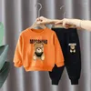 Conjuntos de roupas outono crianças roupas menina moda urso terno bonito meninas roupa crianças calças com capuz 2pcs criança bebê menino