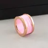 2024 Mode Femmes Designer De Luxe Collier Bijoux De Mariage Rose Couple Mode Bague En Céramique Titane Acier 18K Or Bague De Printemps