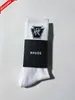 Rhude Mens Socks Dames Nieuwe letters Pure katoen European Street Trend Sport Casual Jogging Basketball Socks Hoge kwaliteit Ademende gebreide sokken O 5CAI