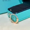 Pierścień luksusowy projektantka separacja kolorów i wykwintna U-locktrend prosta dziewczyna wakacyjna Girlgift Blue Box Kobiet biżuteria 9918 240229