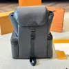 2024最新スタイルのバックパックコンピューターバッグビジネストリップカウハイドファッショントレンドバッグ