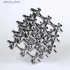 Andra heminredning hartshantverk Silver Square Geometric Hollow Cube Laminerad skulptur Dekorativa figurer Hemdekoration Tillbehör Q240229