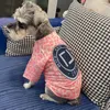 デザイナードッグTシャツコットンドッグアパレルとILリングパターンの通気性と快適なペットシャツ小さな犬の女の子の男の子サマーパピーペットペットバースデーSA627