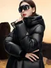 Long and high-end trendy down jacket design with a sense of luxury in autumn and winter. Thick quilt for men and women