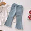 2023 Herfst En Winter Meisjes Jeans Kleding Hoge Taille Bellbottoms Effen Kleur Warm Out Jeans Kinderkleding 26T 240227