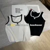 Spetsstickväst snygg kort stil stickade toppar klassiska löst andningsbar stickad kamisol designer tank top t shirt kläder tröjor kamisol