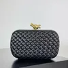 Ontwerper Klassieke Knoop Minaudiere Clutch Bags Foulard Intreccio Lederen Dinertassen Metallic Knoop Sluiting Avondtasje Hardware Messing Breien Bruiloft Handtassen