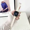 Apple Watch用のデザイナーラグジュアリー磁気折りたたみクラスプバンド8 41 45mm薄革ストラップIWATCH ULTRA 765432SE 40 44 49mmアクセサリーDESIGNERLMPZLMPZ