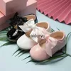 Flat shoes 2023 Kids Leather Shoes Girl Pink Bow ldrens Princess Party Rubber Sole Detachable DressH24229