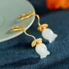 Boucles d'oreilles pendantes en Jade Hetian naturel, boucles d'oreilles en forme de lys, fleur de Magnolia blanche, mode femme, feuille d'or