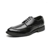 Chaussures habillées quatre saisons d'affaires pour hommes formels à lacets pointus petit bureau en cuir mariage D5133