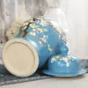 Garrafas Templo Chinês Jar Pássaro e Flor Cerâmica Tampa Flor de Ameixa Pintura Gengibre Vaso El Decoração de Casa Cor Azul