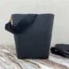 La borsa per secchio classica e alla moda del famoso designer, borsa a tracolla aperta di grande capacità, viaggi, tempo libero, sport, shopping, borsa per le donne, borsa crossbody unisex