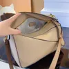 9 gün teslim edildi Yeni tasarımcı çantası gerçek deri el çantası lüks omuz çantası kova kadın çantaları bulmaca debriyaj totes crossbody mini geometri kare kontrast renk