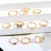 Cluster Rings IPARAM Vintage Hollow Flower Butterfly Heart Set For Women Geometric Spiral Shape Chain Ring 23pcs Fashion Jewelry