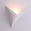 Lampada da parete Lampade creative a LED da 3 W Lampade a forma di triangolo in metallo El Ristorante Camera da letto Corridoio Decorazione Luce Illuminazione moderna per interni