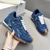 Diseñadores al por mayor zapatos casuales Flow Runner en Nylon y Suede Cords Up Sneaker con una suave superior y ondas de goma de miel Sombres de masculinos clásicos de masa clásica