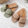 Slippers Comemore 2023 بغال غير رسمية الصيف المريح الصلفية الكورية الناعمة بدون كعب شاطئ الأحذية للبنات