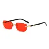 Lunettes de soleil de mode Cadres sans monture Rectangle Femmes Hommes Shades Petites lunettes de soleil carrées pour femme mâle Voyage d'été 230831