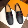 12 Model Designer italienska äkta läder Men Casual Shoes Luxury Brand Herr Loafers Moccasins Soft Breatble Slip On Boat Shoes Plus Size 38-46