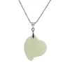 Hanger Kettingen Nieuwe Natuursteen Groen Lichtgevend Temperament Onregelmatige Liefdes Hart Kristallen Ketting Gift Trend Sieraden