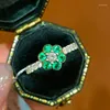 Cluster Anéis LR Anel Esmeralda Puro 18k Jóias de Ouro Natureza Verde 0.60ct Gemstones Diamantes Feminino para Mulheres Finas