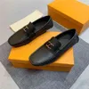 11modelli Moda Uomo Mocassini firmati Scarpe in pelle scamosciata Vera pelle Uomo Slip-on Leggero Comodo Mocassini da guida Mocassini Uomo Festa Matrimonio Piatto