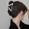 Y2K fermaglio per capelli in metallo arricciacapelli fermaglio per capelli avvincente alto volume di capelli vento fresco e fresco grande clip di squalo accessori per capelli fermaglio per capelli femminile di fascia alta