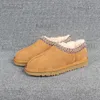 Buty śnieżne buty z niskimi rękawami i jedną stóp bawełniane buty z krowiego ścięgna podeszwy na ciepło i leniwe buty i buty Babiq05