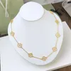 Designer 10 Collier de fleur Fashion Classic Clover Charme 18K Gold Gold Silver plaqué Agate Pendentif For Women Valentine's 1122UU