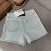 Dżinsowe dżinsy pionowe paski wiertnicze Kobiety szorty 2023 rhinestone wysoko tali