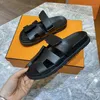 designer pantoffels designer slides damespantoffels herenpantoffels Pantoufle Femme zomersandalen damessandalen buiten luxe mode zwarte pantoffels strandslipper