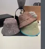Chapeau de seau en nylon de concepteur pour femmes nouvelle lettre de mode casquettes pliables chapeaux de pêcheur plage pare-soleil à large bord casquettes pliantes dames melon livraison directe