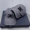 Дизайнерская бейсбольная шапка Men Cap Satted Hats Baseball Hats для мужчин весны и летних букв, вышитые регулируемые много сплошных каппелло