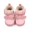 Pierwsze spacerowicze Born Baby Baby unisex buty dziewczęta chłopcy zimowe buty pluszowe pom gumą śnieżną spacery dla niemowlęcia 0-18m